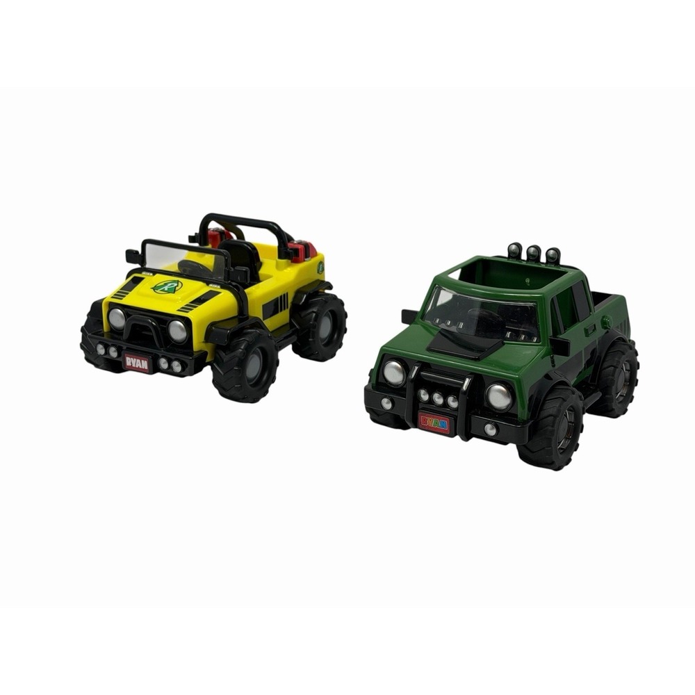 TWO Ryan's World Vehicles Off Road Cruiser And Safari Jeep‎ Pull Back Action